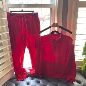 Figs Red Women's Set